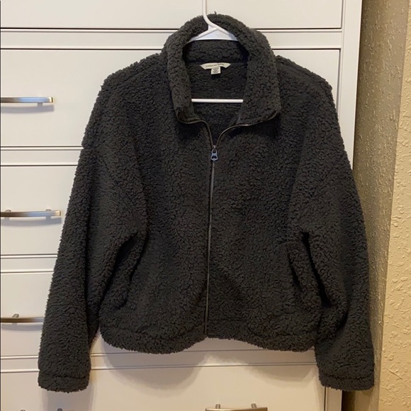 dark grey sherpa jacket
